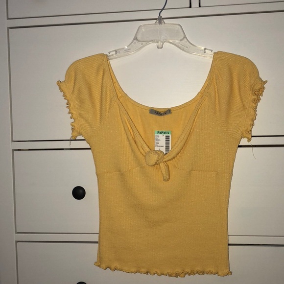 Papaya Tops - Knit crop top